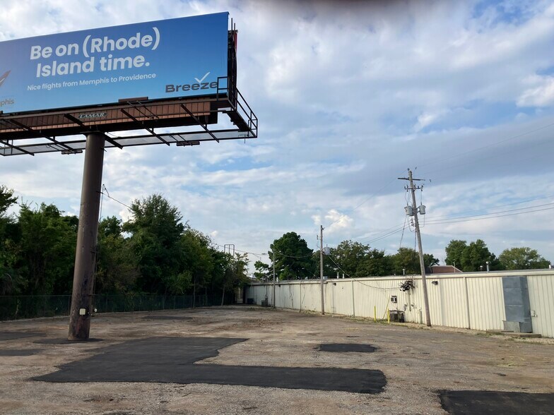 2310 Airport Interchange Avenue, Memphis, TN à louer - Photo du bâtiment - Image 2 de 2