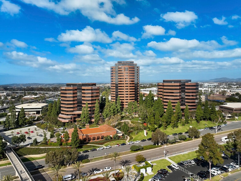 4365 Executive Dr, San Diego, CA for lease - Building Photo - Image 2 of 20