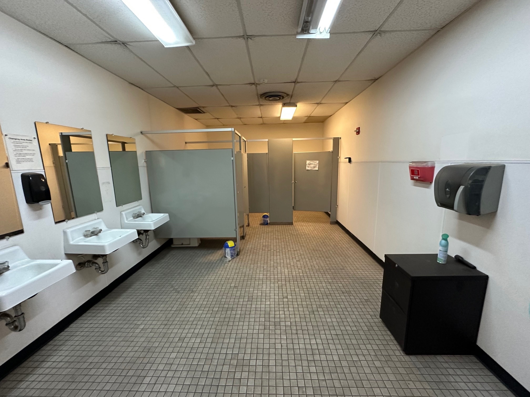 500 W 53rd Pl, Denver, CO for lease Interior Photo- Image 1 of 10