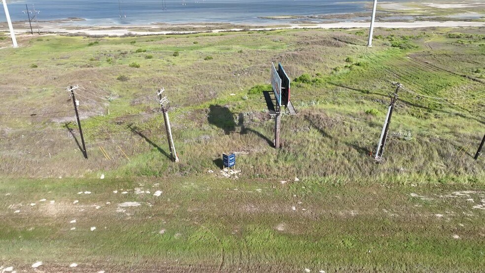 15680 STATE HWY 361, Corpus Christi, TX à vendre - Vidéo sur l’inscription commerciale - Image 2 de 5