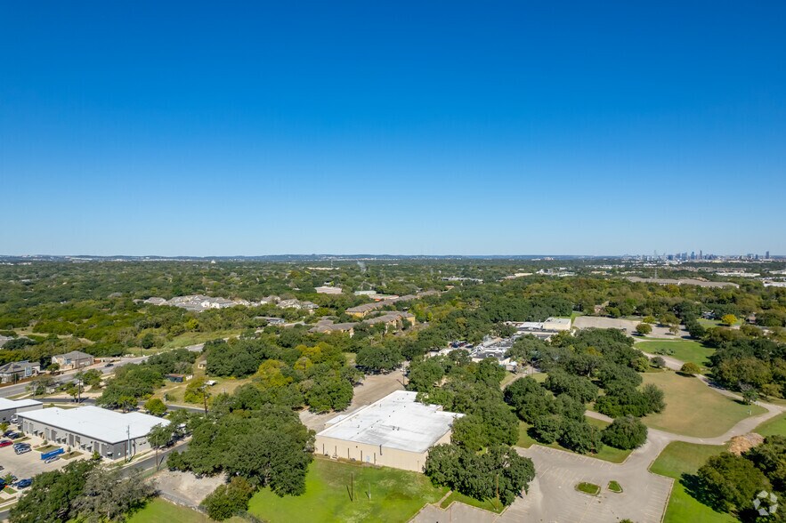 7415 Circle S Rd, Austin, TX à louer - Aérien - Image 2 de 3