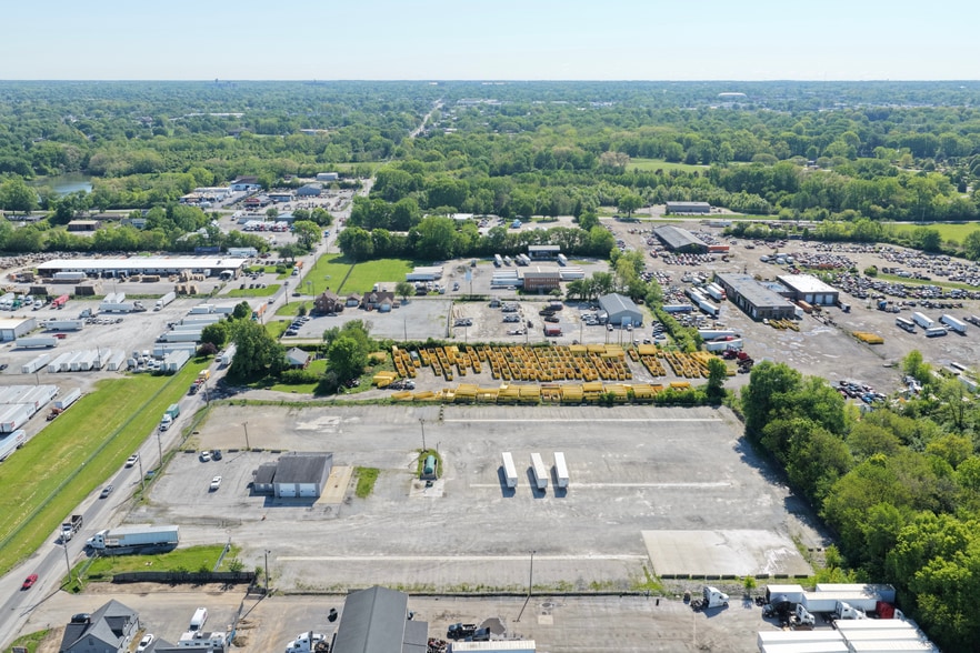 905-909 W Troy Ave, Indianapolis, IN for lease - Building Photo - Image 3 of 4