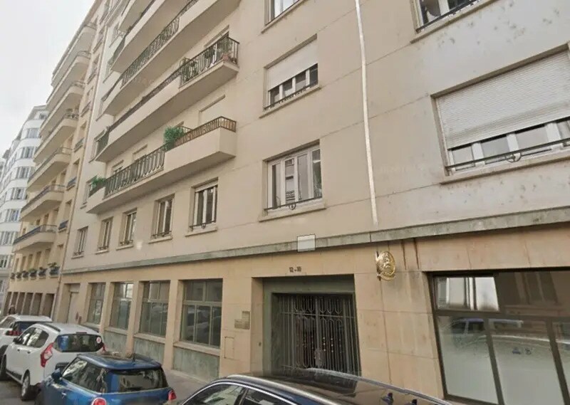 Bureau dans Lyon à louer - Photo du bâtiment - Image 1 de 13