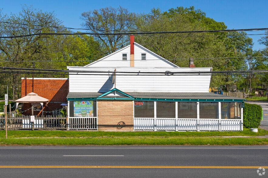 14405 Baltimore Ave, Laurel, MD à vendre - Photo du bâtiment - Image 2 de 5