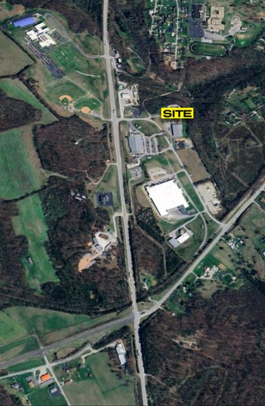 95 Industrial Road park, Mount Vernon, KY à louer - Photo du bâtiment - Image 3 de 4