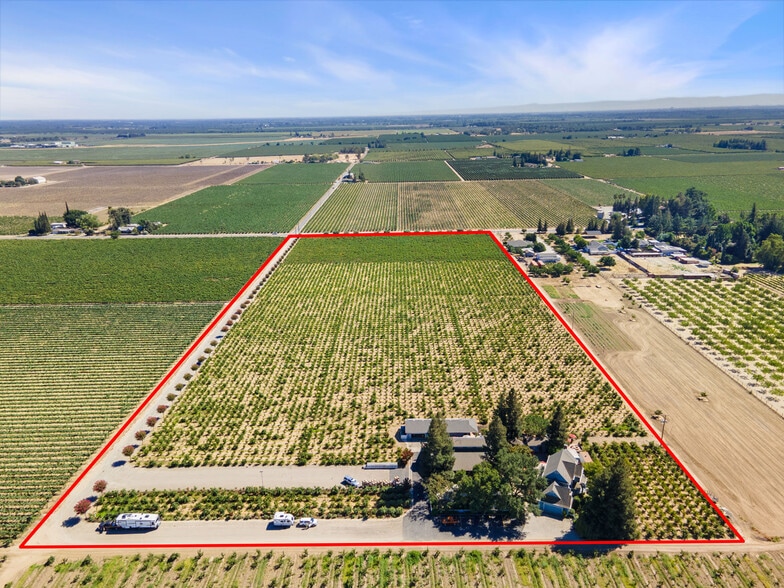 9291 E Harney Ln, Lodi, CA for sale - Aerial - Image 2 of 21