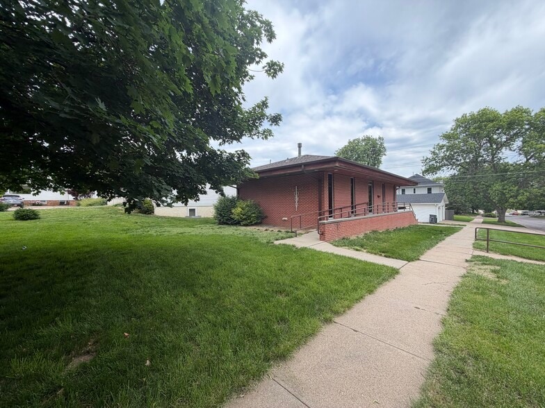 205 N 13th St, Nebraska City, NE for sale - Building Photo - Image 3 of 24