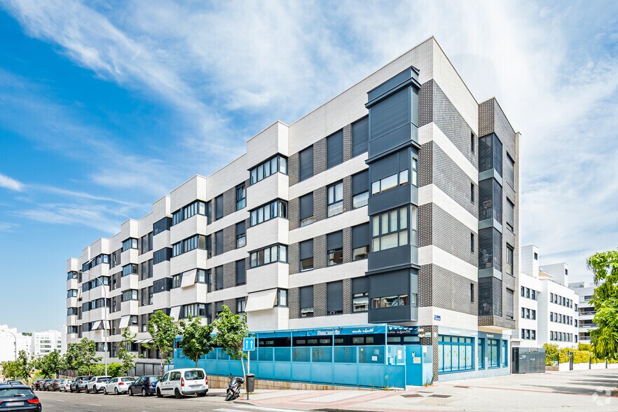 Calle María Montessori, 2, Madrid, Madrid for sale - Primary Photo - Image 1 of 3