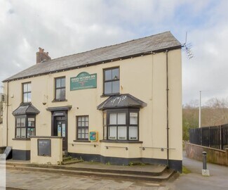 Plus de détails pour Prince St, Blaenavon - Commerce de détail à vendre