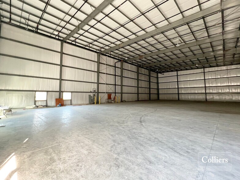 1400 Grant Industrial Dr, O'Fallon, MO à vendre - Photo intérieure - Image 3 de 4