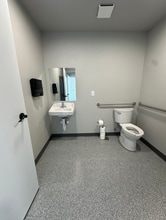 1106 S 34th St, Norfolk, NE for lease Interior Photo- Image 1 of 4