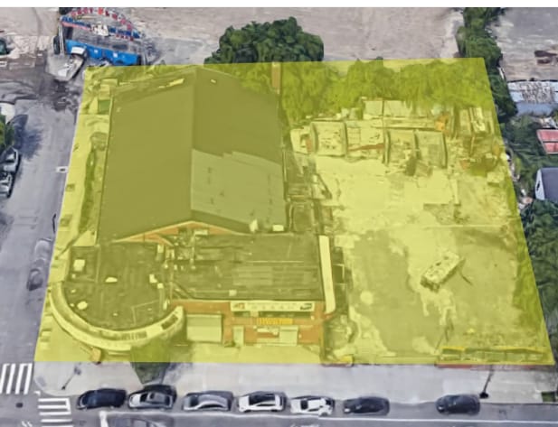 College Point Blvd, Flushing, NY à vendre Photo principale- Image 1 de 2