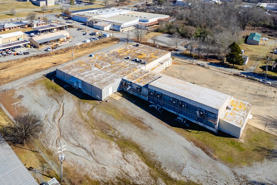 3300 Brown St, Little Rock, AR à vendre - Photo du bâtiment - Image 3 de 9