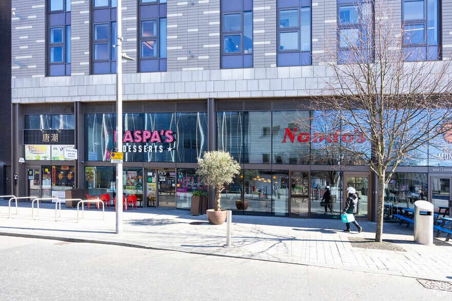 144-152 Above Bar St, Southampton à vendre - Photo du bâtiment - Image 2 de 11