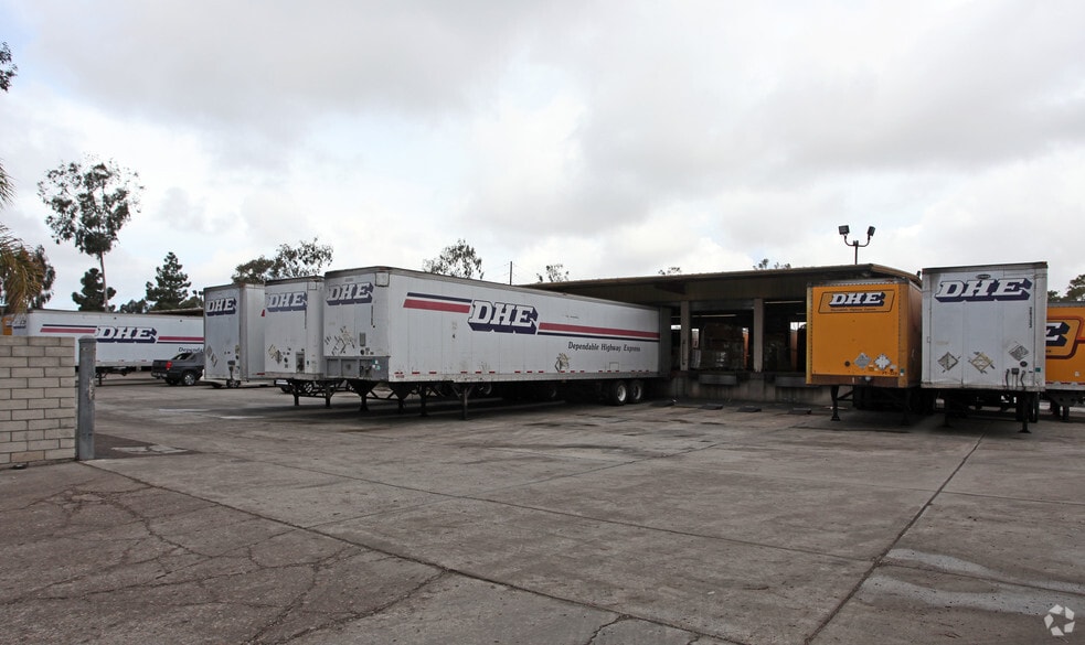 9310-9320 Activity Rd, San Diego, CA à louer - Photo du bâtiment - Image 2 de 2