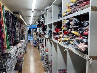 Plus de détails pour 62-64 Rue Molière, Ivry-sur-Seine - Commerce de détail à louer