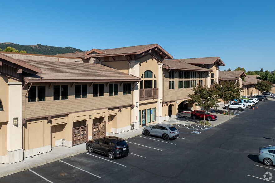 760 Camino Ramon, Danville, CA à louer - Photo du bâtiment - Image 2 de 4
