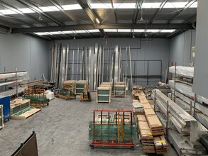 26 Loop Rd, Werribee for lease Interior Photo- Image 2 of 2