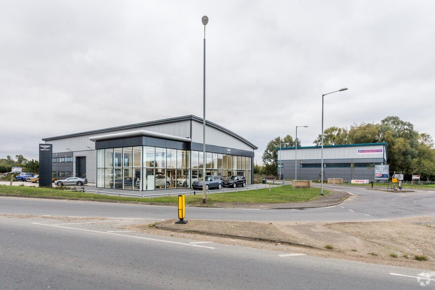 2 The Lakes Business Park, Huntingdon for sale - Building Photo - Image 3 of 9