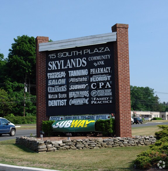 694 S Rt-15, Lake Hopatcong, NJ à louer - Photo du bâtiment - Image 3 de 4