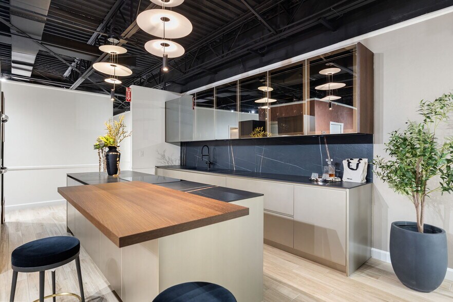 800 Harbour Dr, Naples, FL à louer - Photo du bâtiment - Image 3 de 36