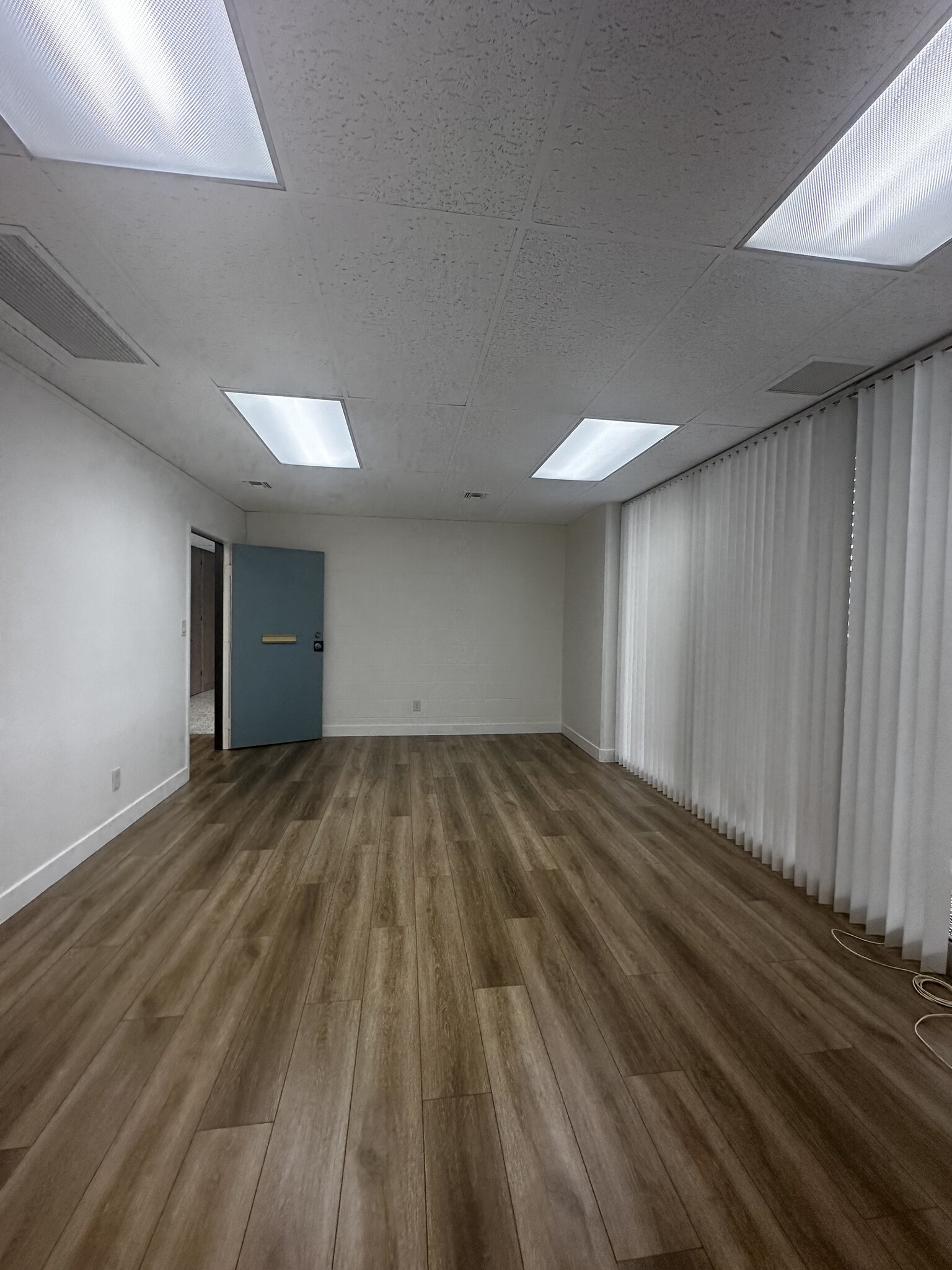 3646 Long Beach Blvd, Long Beach, CA for lease Building Photo- Image 1 of 3