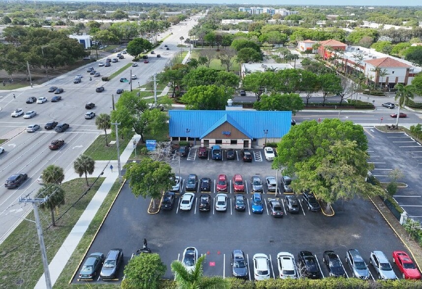 6101 N University Dr, Fort Lauderdale, FL for sale - Building Photo - Image 2 of 6