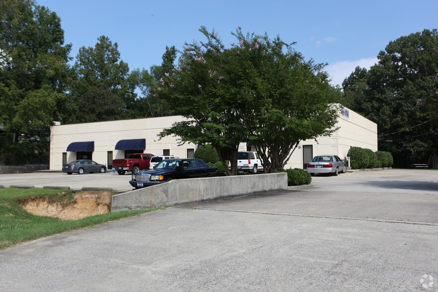 5588 Apple Park Dr, Birmingham, AL for lease - Building Photo - Image 2 of 2