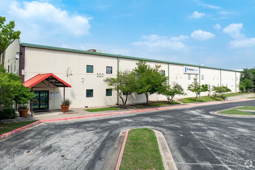 7050 Burleson Rd, Austin, TX à vendre - Photo du bâtiment - Image 3 de 33