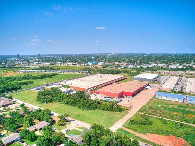 W Wilshire Blvd & N Walker Ave, Oklahoma City, OK à vendre - Photo du bâtiment - Image 2 de 8