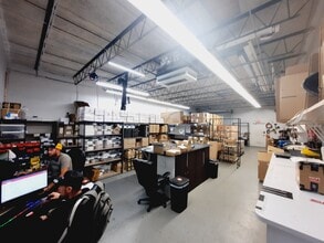 5100 NE 12th Ave, Fort Lauderdale, FL for lease Interior Photo- Image 1 of 4