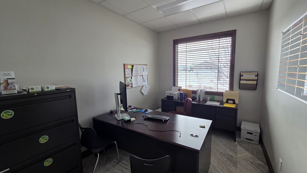 1680 Elk Creek Dr, Idaho Falls, ID for lease - Building Photo - Image 3 of 19