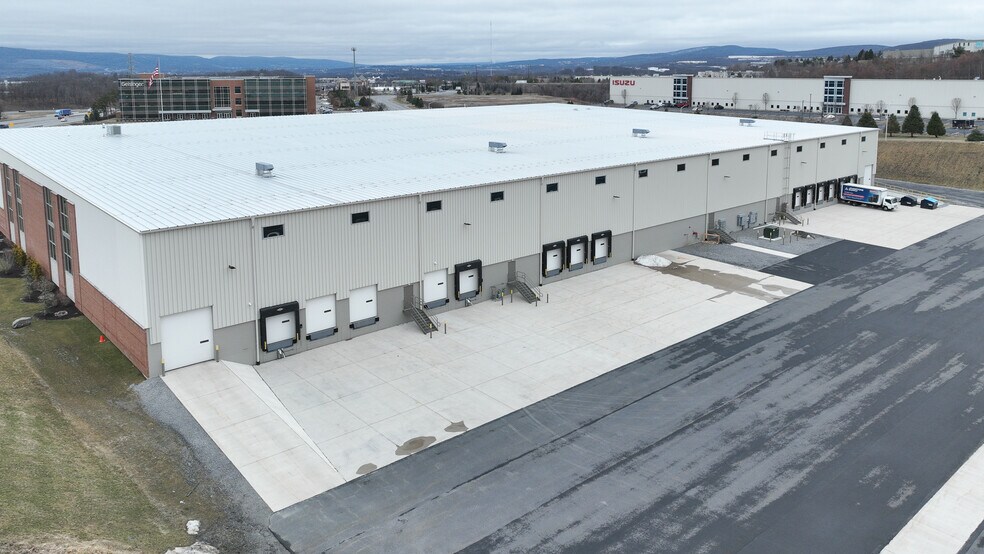 400 Keystone Ave, Jenkins, PA à louer - Photo du bâtiment - Image 3 de 11