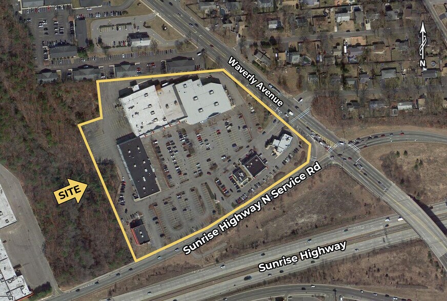 367 N Service Rd, Patchogue, NY à louer - Photo du bâtiment - Image 1 de 1