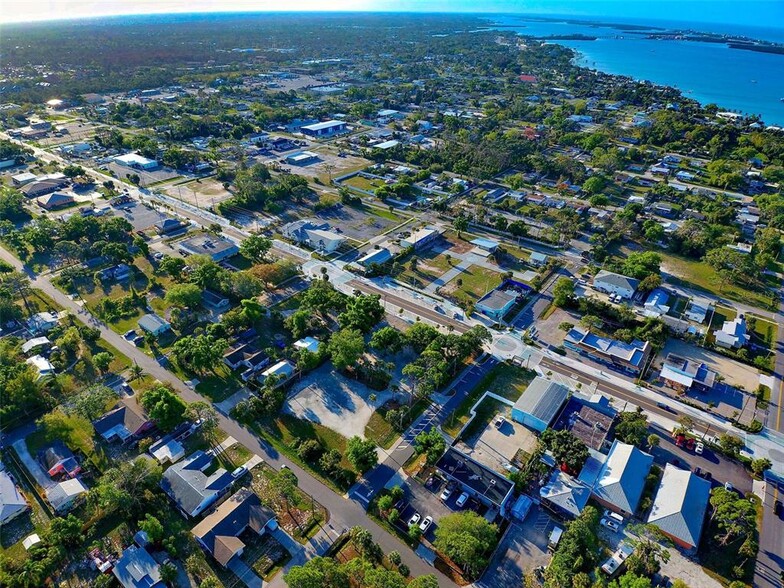 348 W Dearborn St, Englewood, FL for sale - Aerial - Image 3 of 19