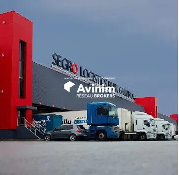 Industrial in Aulnay-sous-Bois for lease Building Photo- Image 1 of 5