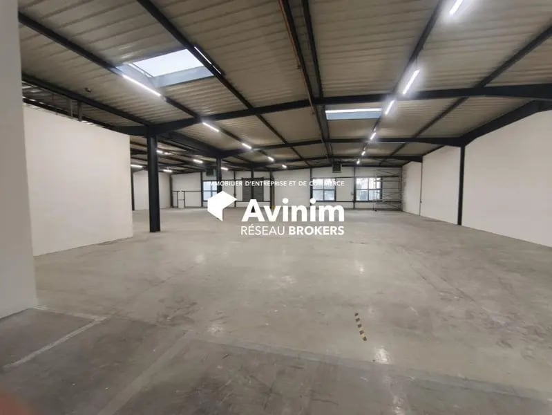 Industrial in Ivry-sur-Seine for lease Interior Photo- Image 1 of 21