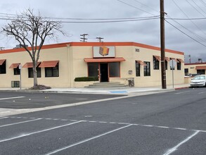 3625 W Pacific Ave, Burbank, CA for lease Building Photo- Image 1 of 10