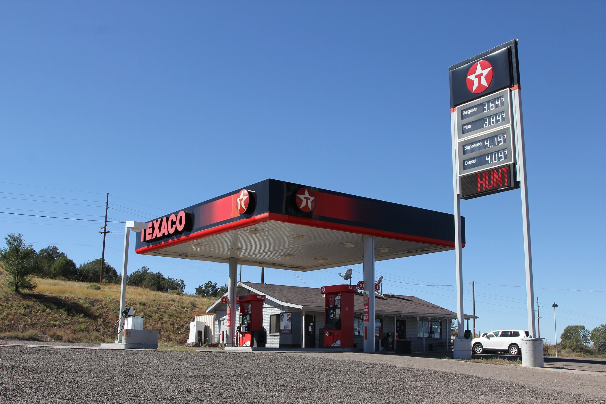 925 E Interstate 40 Hwy, Ash Fork, AZ à vendre Photo du bâtiment- Image 1 de 14