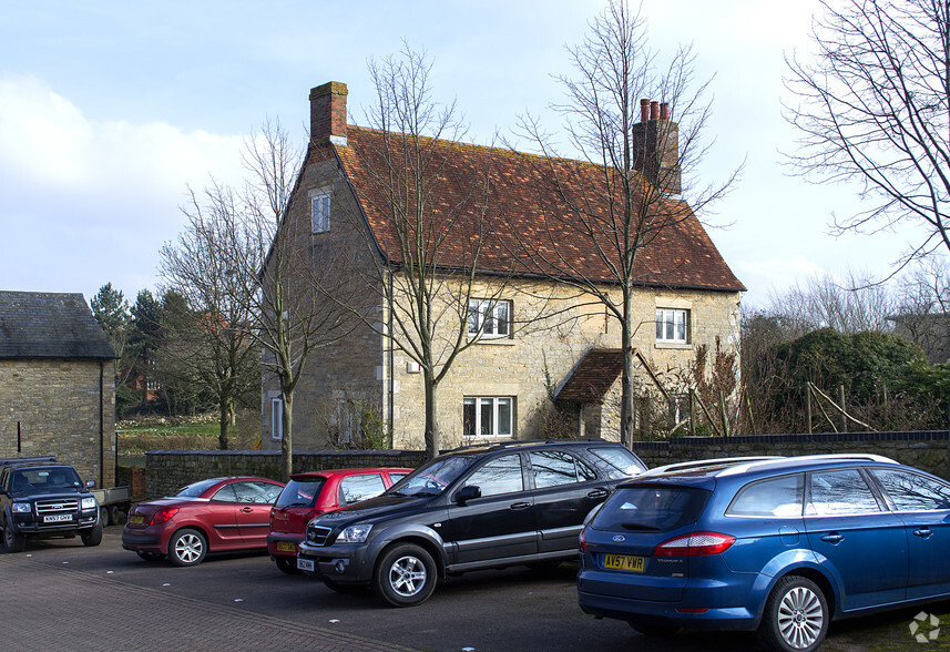 Stratford Rd, Milton Keynes à vendre - Photo du bâtiment - Image 1 de 1