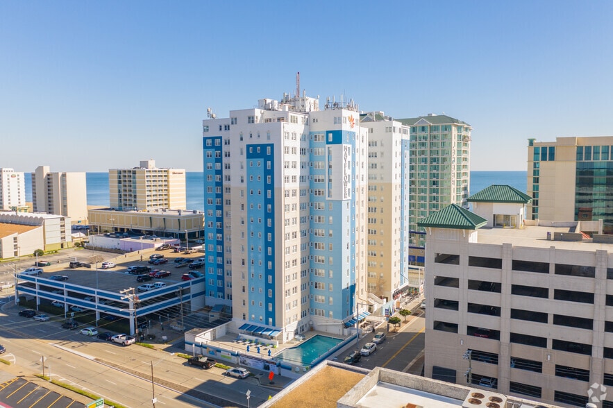 205 34th St, Virginia Beach, VA for lease - Building Photo - Image 3 of 96