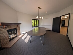 5891 Cedar Lake Rd, Saint Louis Park, MN for lease Interior Photo- Image 2 of 11