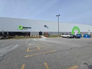 60 Starlifter Ave, Dover, DE à louer Photo du bâtiment- Image 2 de 3