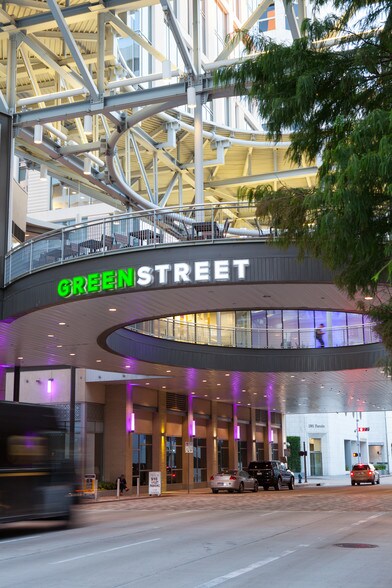 1201 fannin St, Houston, TX for lease - Building Photo - Image 2 of 55