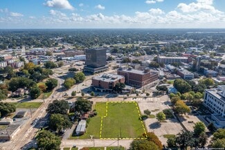 Plus de détails pour 720 Lafayette St, Lafayette, LA - Terrain à vendre