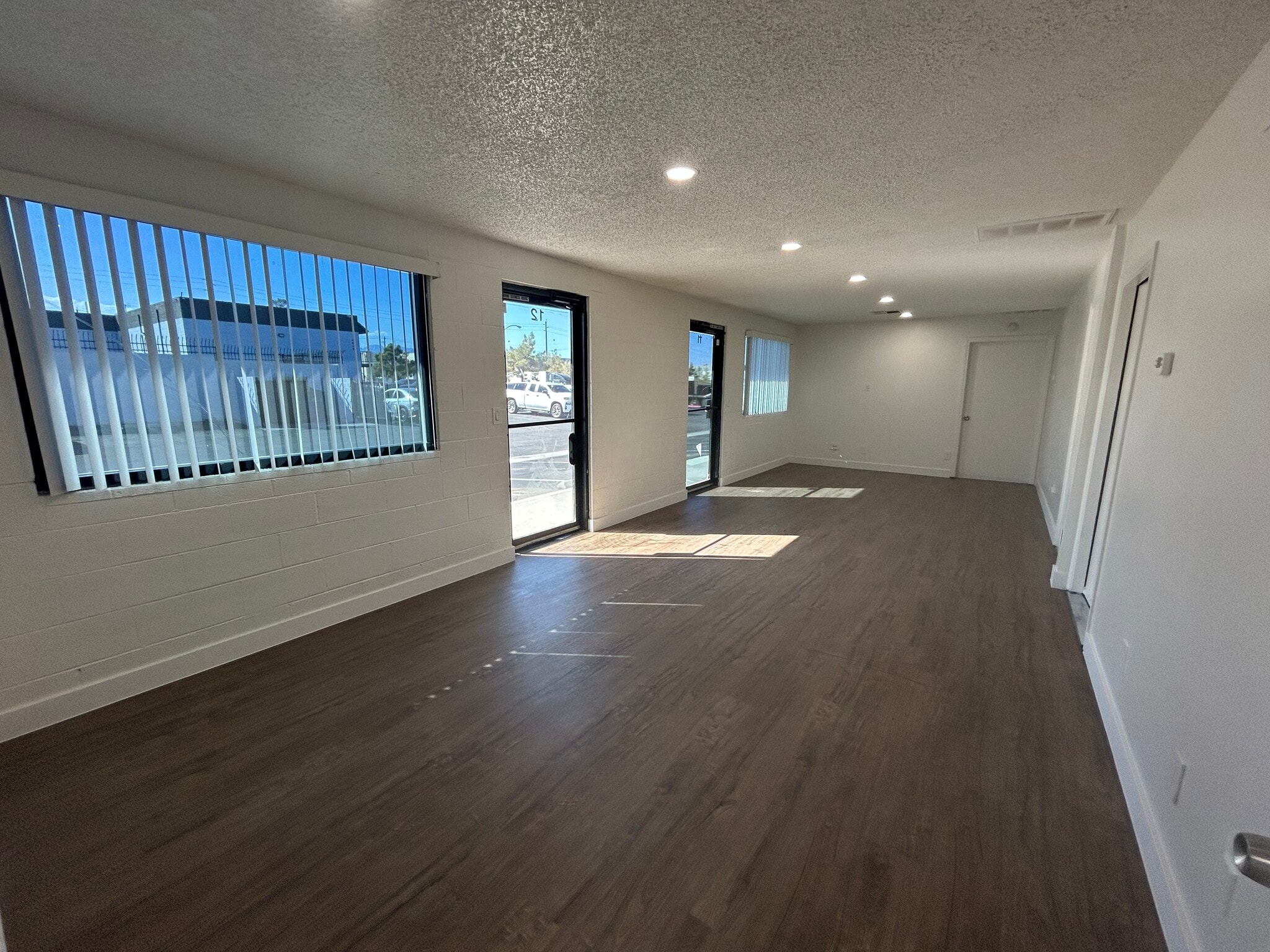 3975 W Quail Ave, Las Vegas, NV for lease Interior Photo- Image 1 of 9