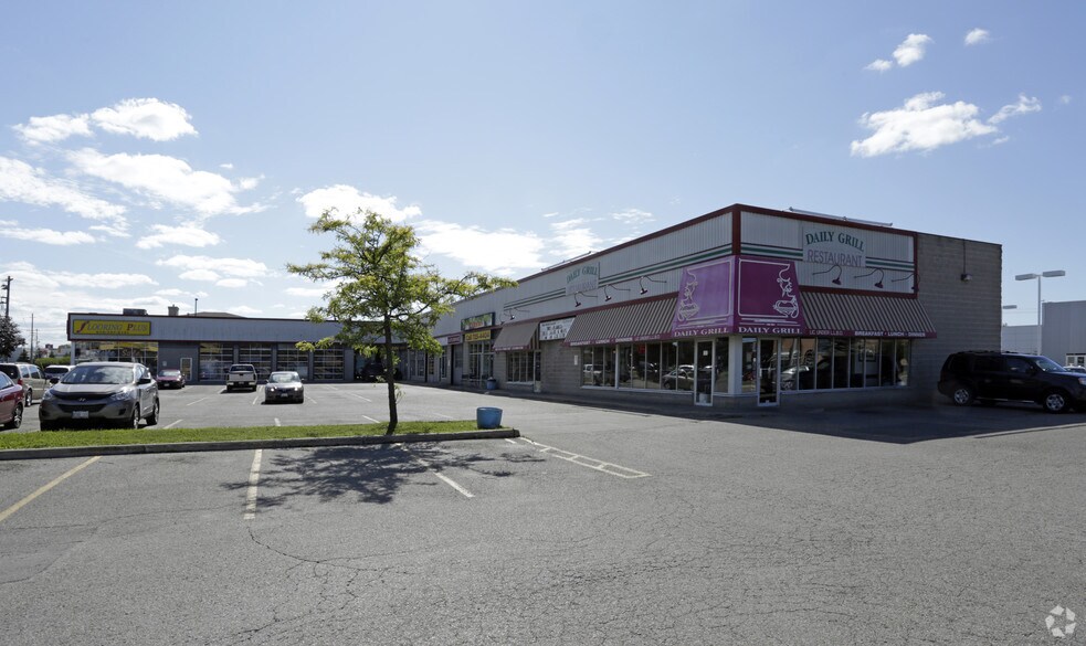 615 Davenport Rd, Waterloo, ON à vendre - Photo principale - Image 1 de 1