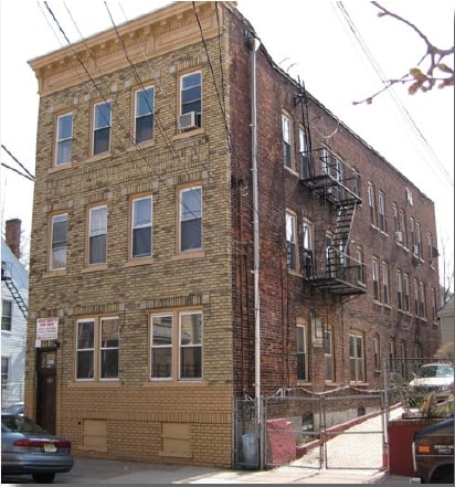 102-104 12th Ave, Paterson, NJ for sale Primary Photo- Image 1 of 5