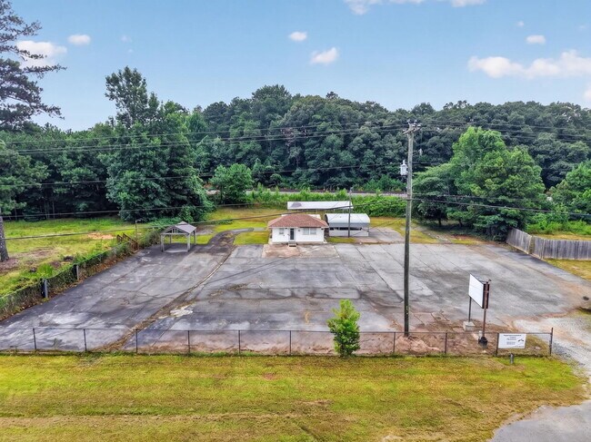 More details for 11220 Veterans Memorial Hwy, Douglasville, GA - Retail for Sale