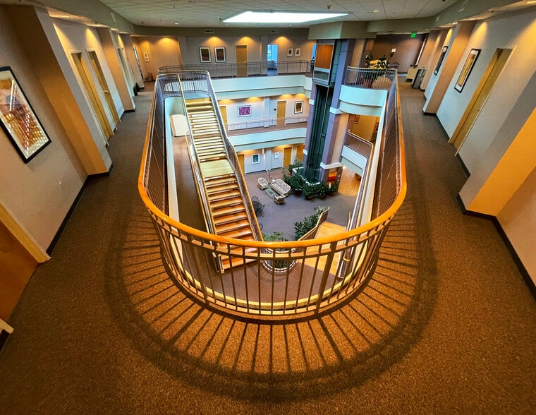 810 Dominican Dr, Nashville, TN for lease - Interior Photo - Image 2 of 15